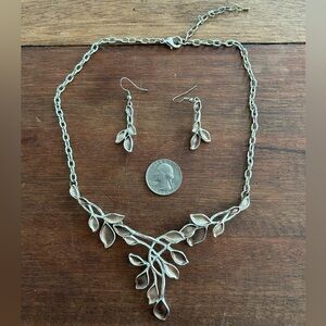 3 piece costume jewelry set - silver tone w/ pink, light purple petal details